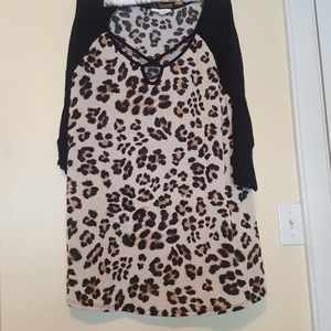 Cheetah/leopard print tunic